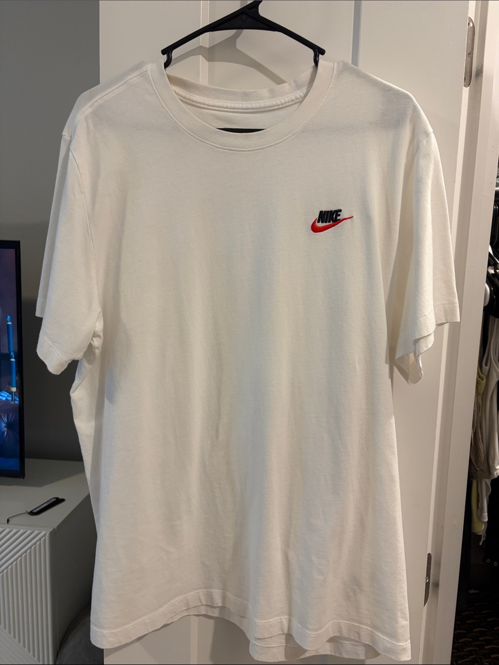 Nike White Short Sleeve Tee with Red Swoosh Logo
